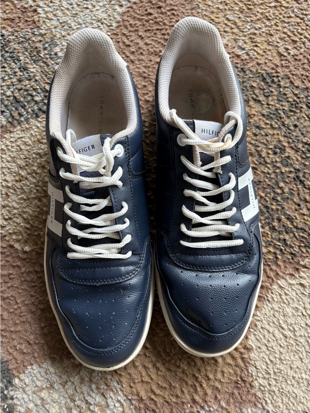 Tommy Hilfiger leather Navy and White Low-Top Leather Sneakers